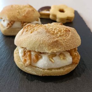 Panino Fine Ricotta, Noci e Miele